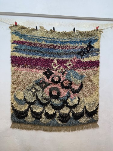 Vintage fabulous hand knotted - fabulous,